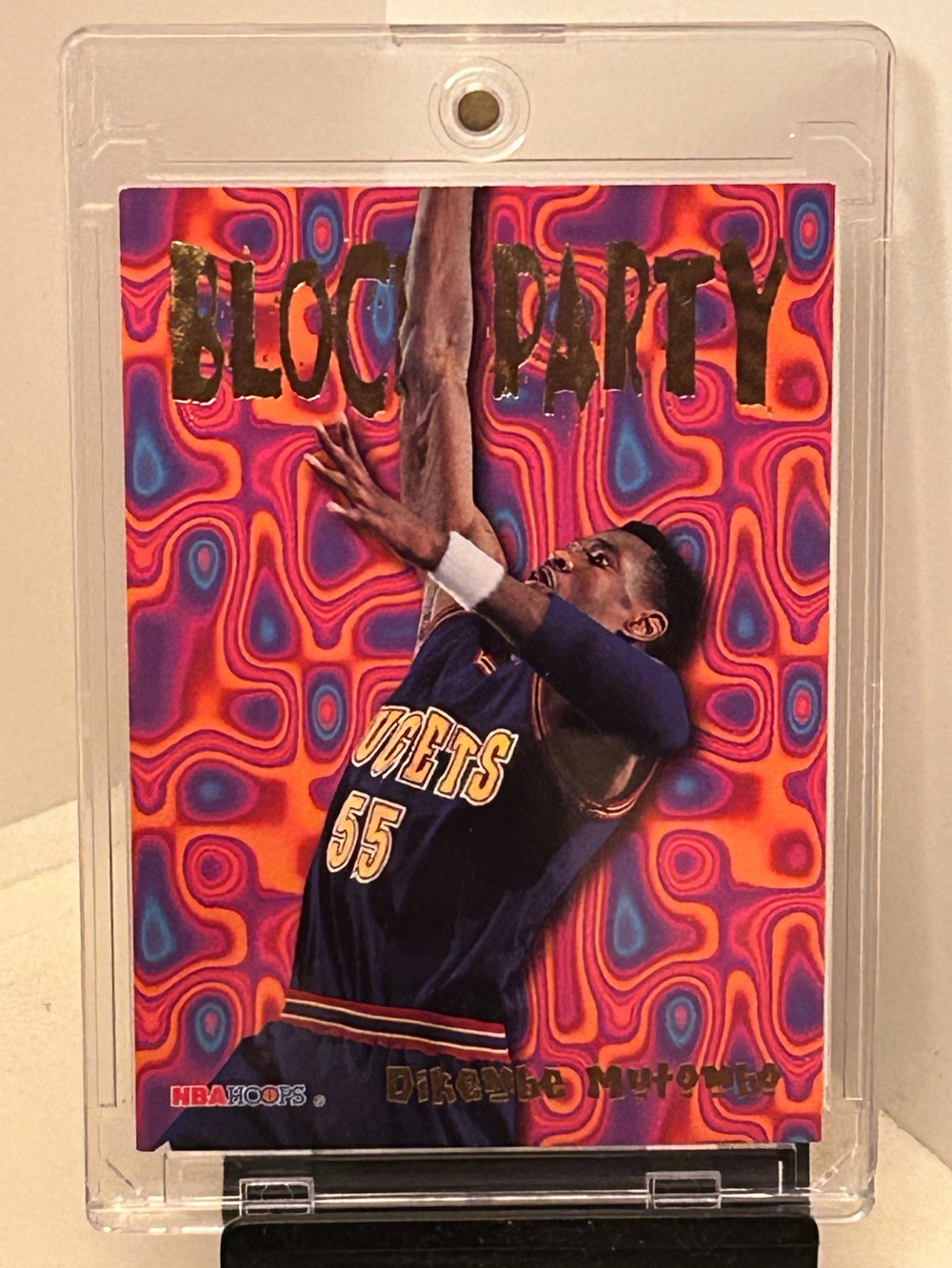 Dikembe Mutombo 1995-96 NBA Hoops Skybox Basketball-Block party